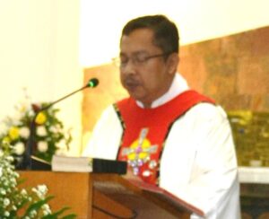 Romo Yustinus Dwi Karyanto HIDUP/Anton Sumarjana